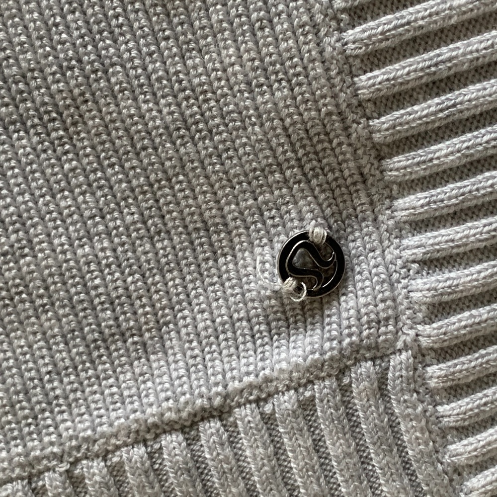 Gray Lululemon Cape/Poncho